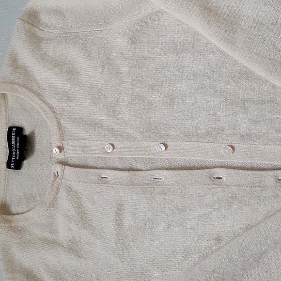 100% Cashmere Ivory Cardigan Sweater - Picture 2 of 6